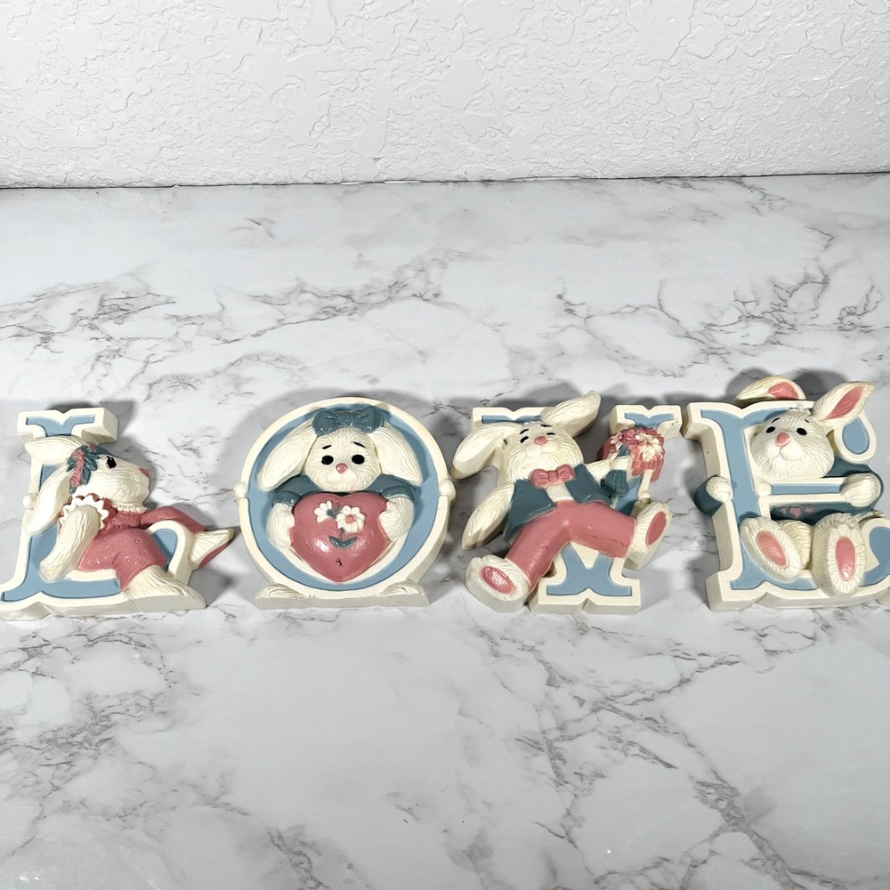 Vintage “LOVE” Bunny Wall Decor - Picture 3 of 6